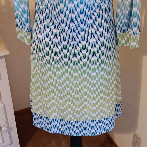 Jessica Simpson Soft Knit Dress. Geometric,  Soft Knit, Soft Girl - Picture 7 of 11